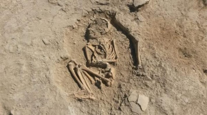 Arslantepe Höyüğü’nde 5 bin 700 yıllık çocuk iskeleti bulundu