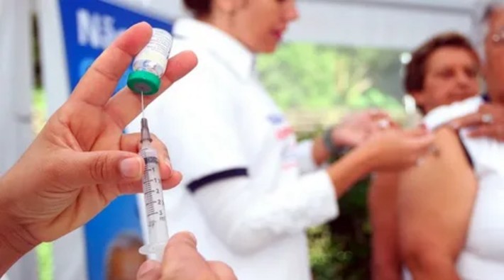 Grip aşısı yapılan 13 kişi yaşamını yitirdi