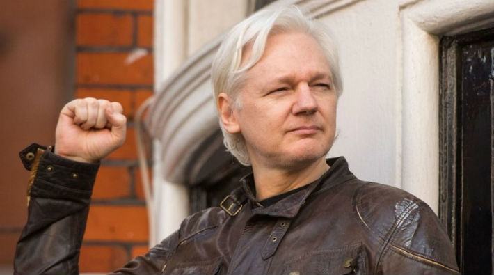 Ekvador Julian Assange'ın internetini kesti