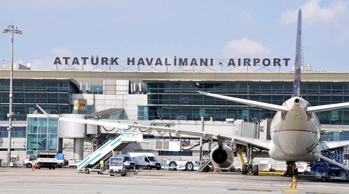 Atatürk Havalimanı'nda oksijen tüpü patladı