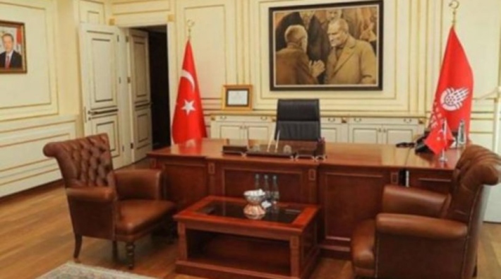 IŞİD'ciye 'bey' diyen İBB kayyumu Atatürk tablosunu kaldırttı