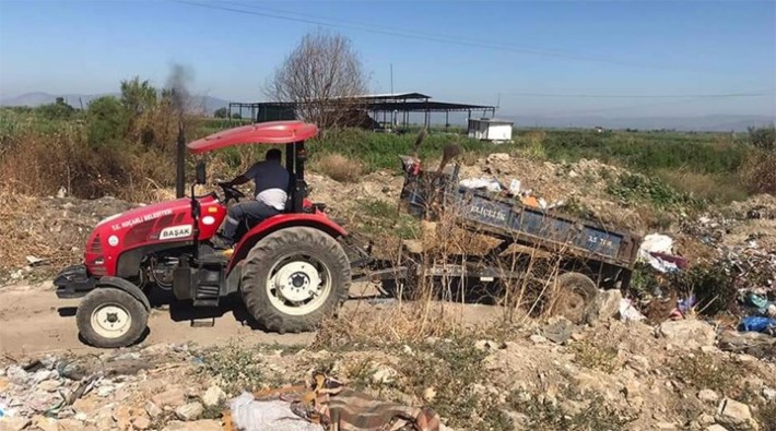 Aydın’da AKP’li belediye çöpleri ilçenin girişine döktü