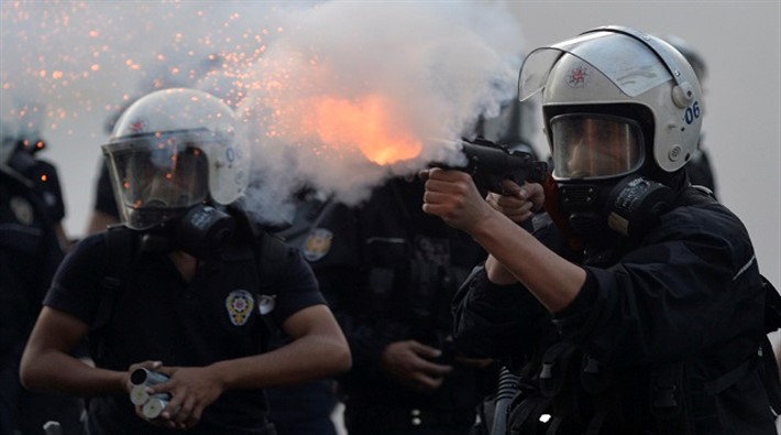 AYM'den Gezi Direnişi'nde gaz fişeğiyle başından yaralanan gazeteciye tazminat kararı