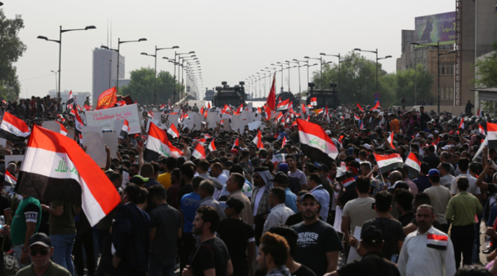 Bağdat'taki hükümet karşıtı eylemler devam ediyor: Ölü sayısı 4'e yükseldi