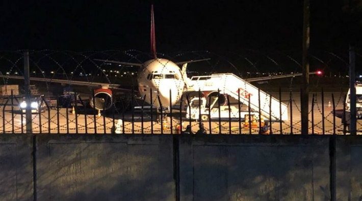 Bağdat-İstanbul uçağı Esenboğa’ya acil iniş yaptı