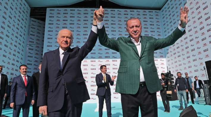 Bahçeli: 2023'te Cumhurbaşkanı adayımız Erdoğan'dır 