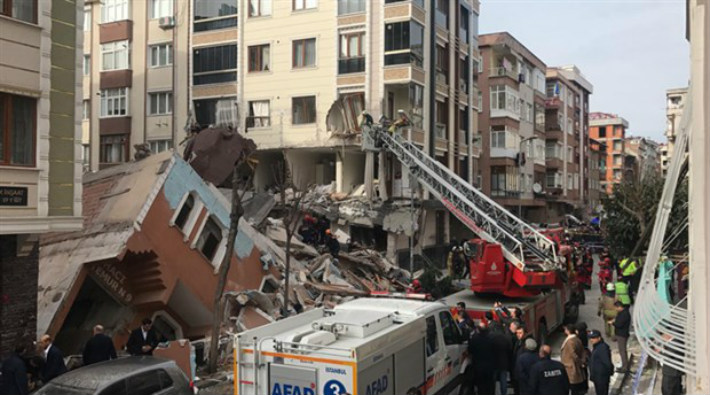 İstanbul Bahçelievler'de 7 katlı bina çöktü: '2,5 katı kaçak'