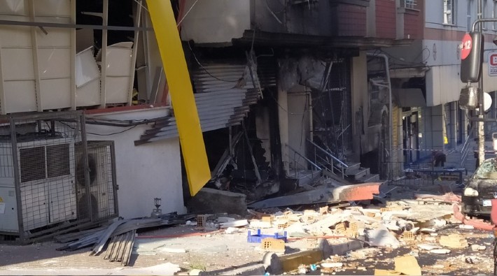 Bahçelievler'de patlama: Bir kadın hayatını kaybetti
