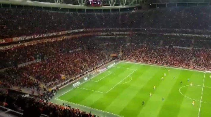 Başakşehir'e Arena'da 'Mustafa Kemal'li' uğurlama