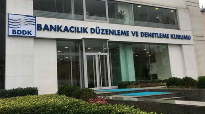 BDDK 'kriz ve döviz' konuşulsun istemiyor: 50 kişiye dava açıldı!