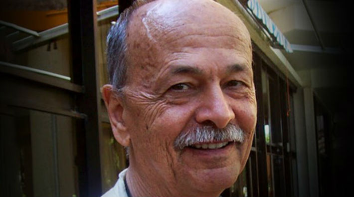 Çevirmen ve yazar Bertan Onaran hayatını kaybetti