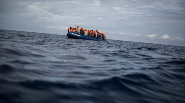 Bodrum açıklarında bir teknede 63 düzensiz göçmen yakalandı