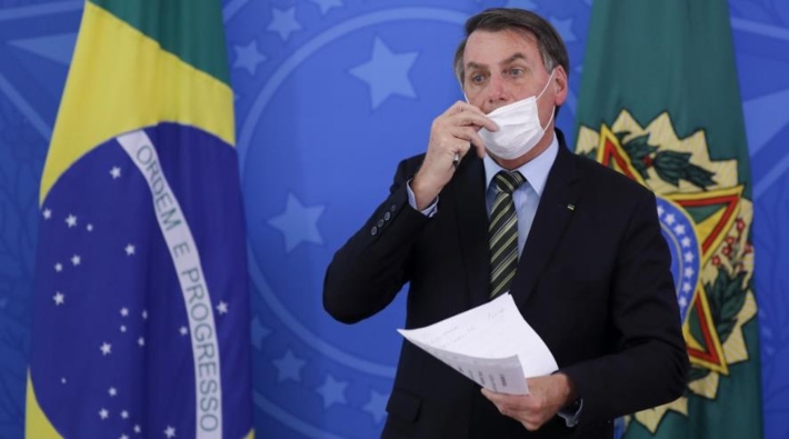 Brezilya Devlet Başkanı Bolsonaro'ya maske takma zorunluluğu