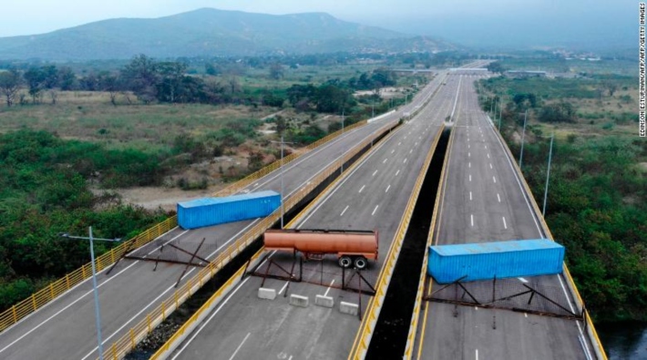 Venezuela, Kolombiya ve Brezilya sınırlarını kapatıyor