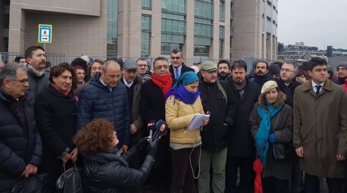 Bülent Şık'ın beraat talebi reddedildi, dava ertelendi