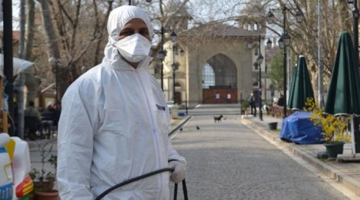 Bulgaristan'da koronavirüs nedeniyle olağanüstü hal ilan edildi