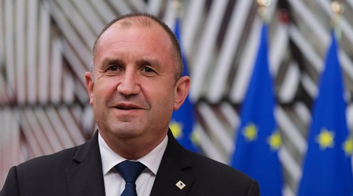 Bulgaristan’daki cumhurbaşkanlığı seçimini kazanan Radev oldu