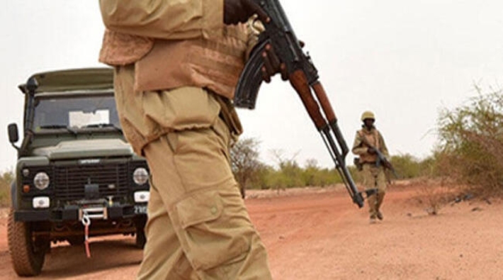 Burkina Faso'da Kanadalı maden şirketinin konvoyuna saldırı: 37 ölü