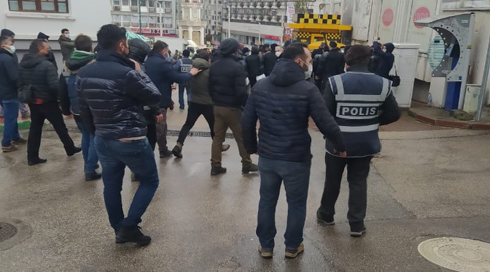 Bursa'da Boğaziçililere destek eylemine polis saldırısı: En az 10 gözaltı!