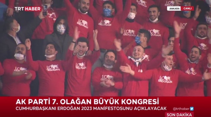 AKP'li Cahit Özkan: Kongrede teşkilat mensuplarımız su içmek dışında hiçbir şekilde maskelerini çıkarmadı