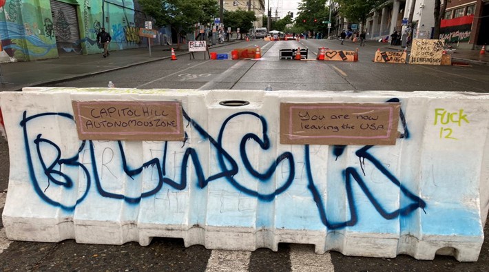 ABD’de isyan dalgası durulmuyor: Seattle 'düştü’, Kolomb heykelleri indiriliyor
