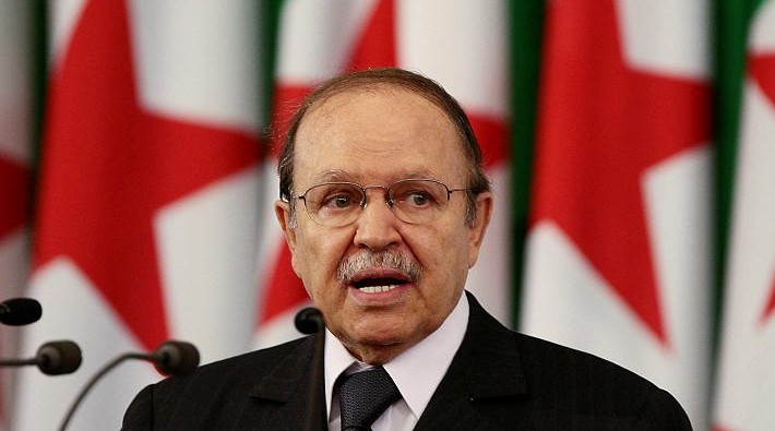 Cezayir Cumhurbaşkanı Buteflika istifa etti