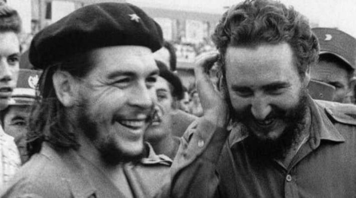 Che ve Castro'nun fotoğrafı 'DHKP-C'li oldukları' gerekçesiyle yasaklandı!