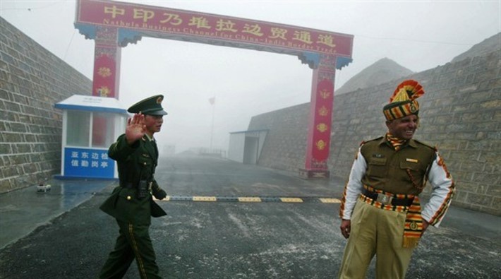 Çin ile Hindistan arasında sınır gerilimi