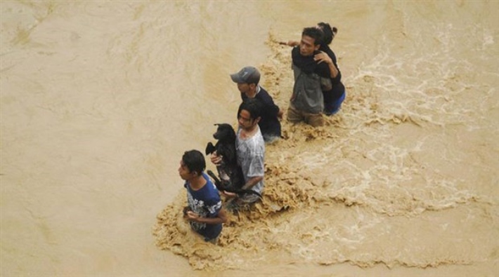 Çin'de Lekima tayfunu: 13 ölü, 16 kayıp