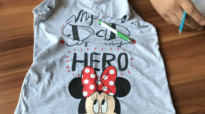 Çocuğun giydiği 'My Dad My Hero' yazılı tişört gözaltı sebebi oldu!