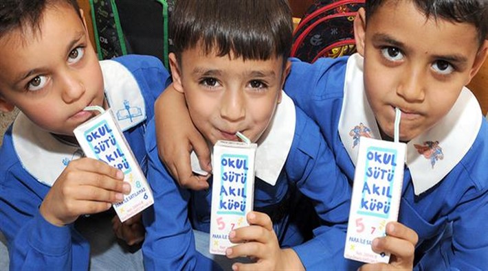 Çocuk sütü dağıtımı okullardan gelen şikayetler üzerine durduruldu