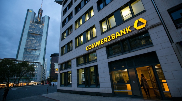 Commerzbank 4 bin 300 kişiyi işten çıkarmayı planlıyor