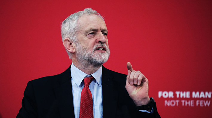Britanyalı zenginler kaçmaya hazırlanıyor: İşçi Partisi seçimi kazanırsa ülkeyi terk edeceğiz
