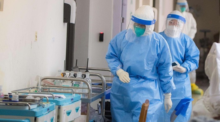 Resmi verilere göre son 24 saatte koronavirüs nedeniyle 202 kişi hayatını kaybetti