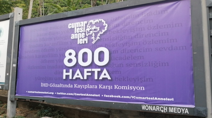 Cumartesi Anneleri'nin 800. hafta eylemi öncesi billboardlar donatıldı