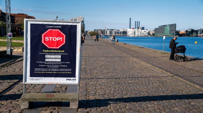 Danimarka'da koronavirüs test ve aşı merkezlerine saldırı