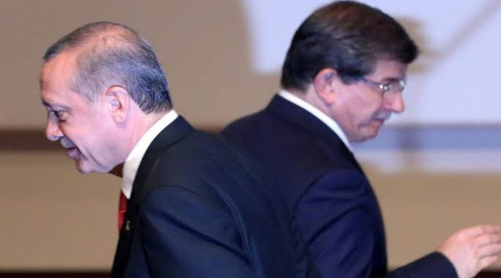 Ahmet Davutoğlu para arıyor