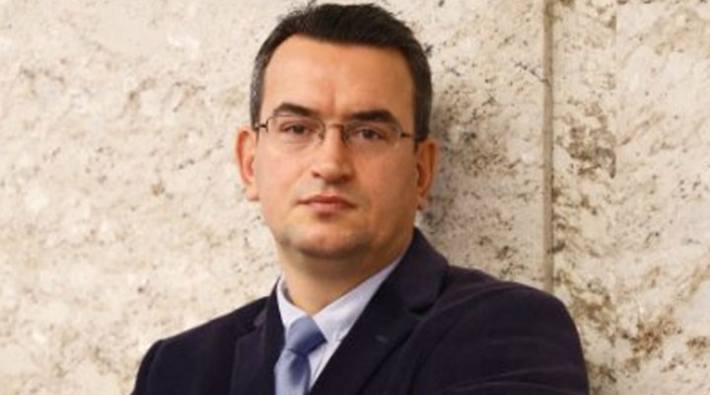 DEVA Partisi kurucularından Metin Gürcan 'siyasi casusluk' iddiasıyla gözaltına alındı