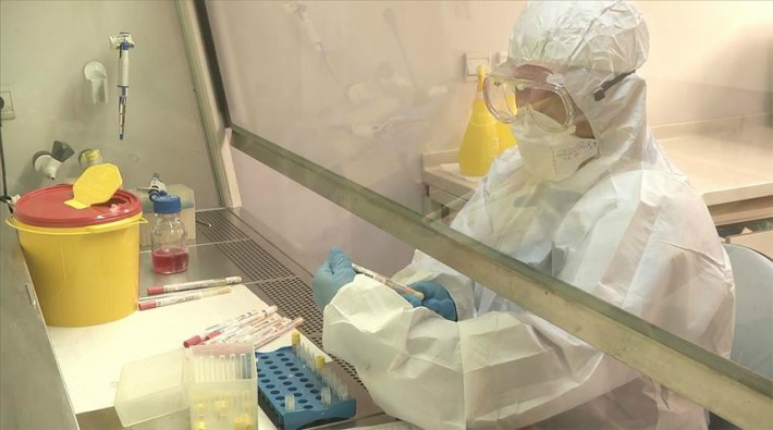 İzmir'de koronavirüse yakalanan sağlık emekçisi sayısı 447'ye yükseldi