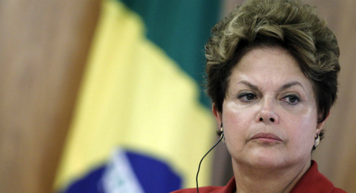Brezilya'da senato Dilma Rouseff'in devlet başkanlığından tamamen alınmasını onayladı