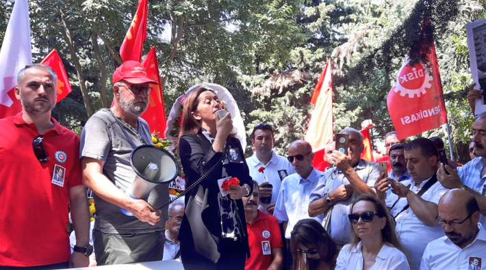 DİSK Kurucu Başkanı Kemal Türkler mezarı başında anıldı