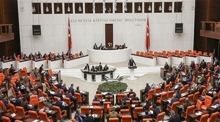 Dokunulmazlık görüşmelerinde ilk oylama bitti: 348 Evet, 155 Hayır