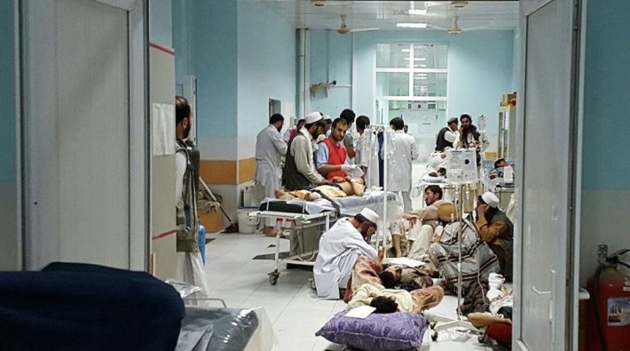 DSÖ: Afganistan'daki sağlık merkezlerinin yüzde 90'ı kapanma riskiyle karşı karşıya