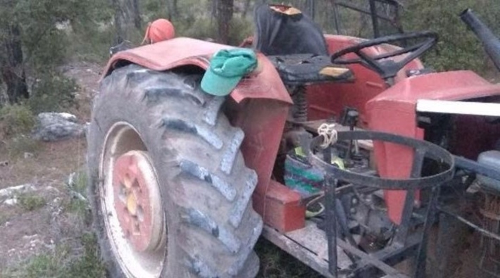 Düzce’de fındık işçilerini taşıyan traktör devrildi: Dokuz yaralı