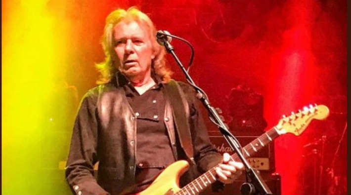 Motörhead'in gitaristi Eddie Clarke hayatını kaybetti