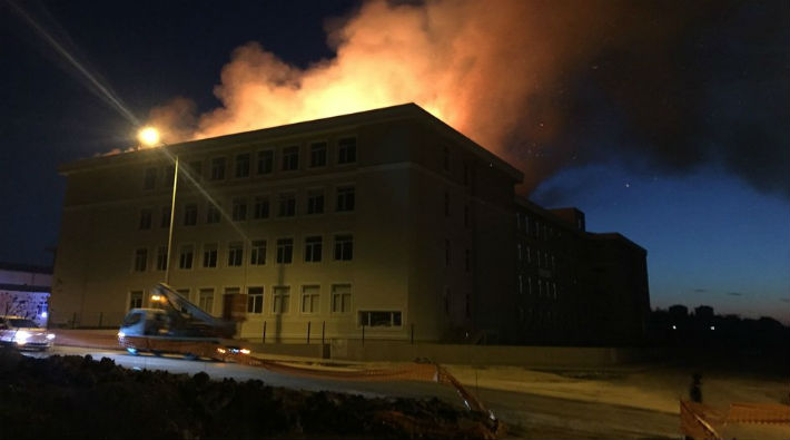 Edirne'de bir okulda yangın çıktı