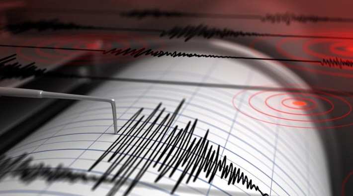 Antalya'da şiddetli deprem 