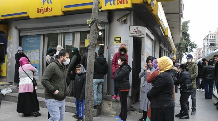 Ekonomistler: AKP barutunu tüketti, salgınla mücadele için mali kaynak yok