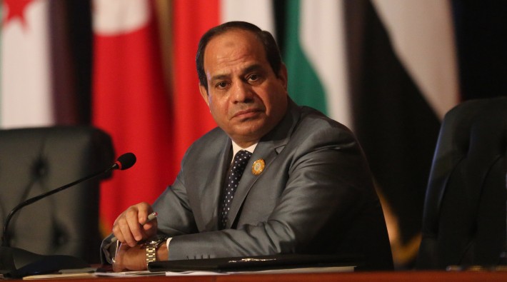 Sisi'den Libya'ya müdahale tehdidi