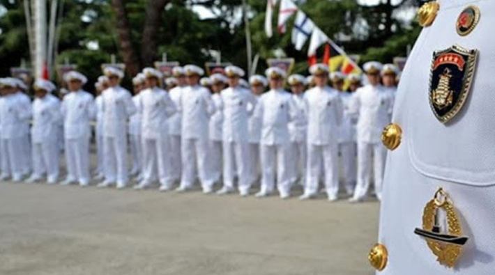Emekli 5 amiral ve 1 general adli kontrol şartıyla serbest bırakıldı